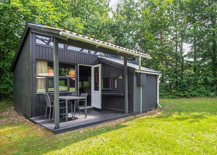 4 Person In Holiday home *